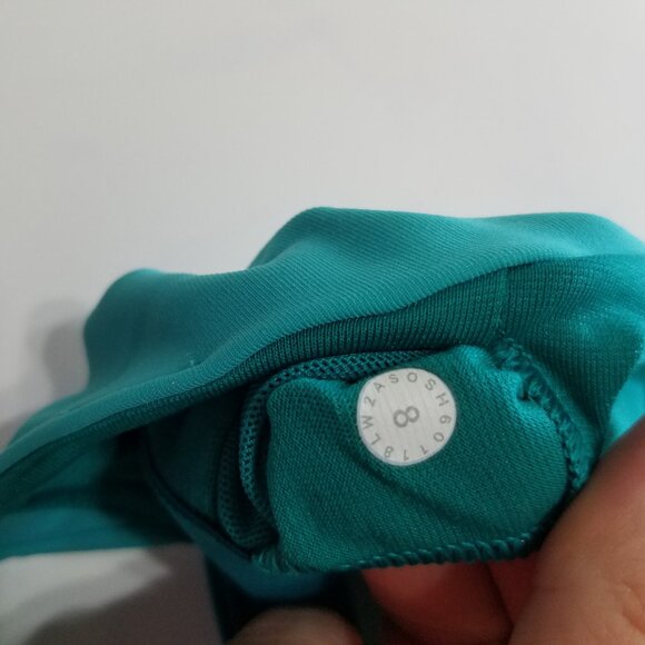 Lululemon Sports Bra Size 8 - Picture 4 of 4